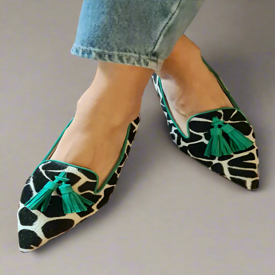 Zapatos Punta Fina Cow Print