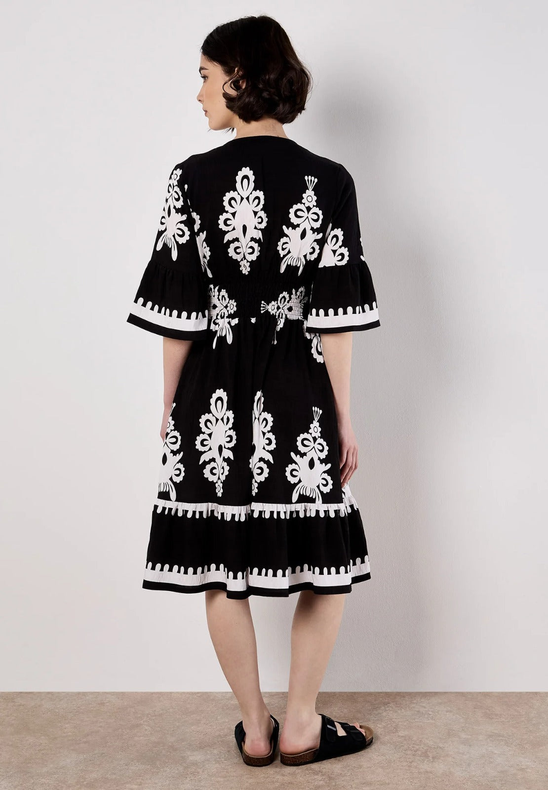 Vestido Estampado Gráfico Campana