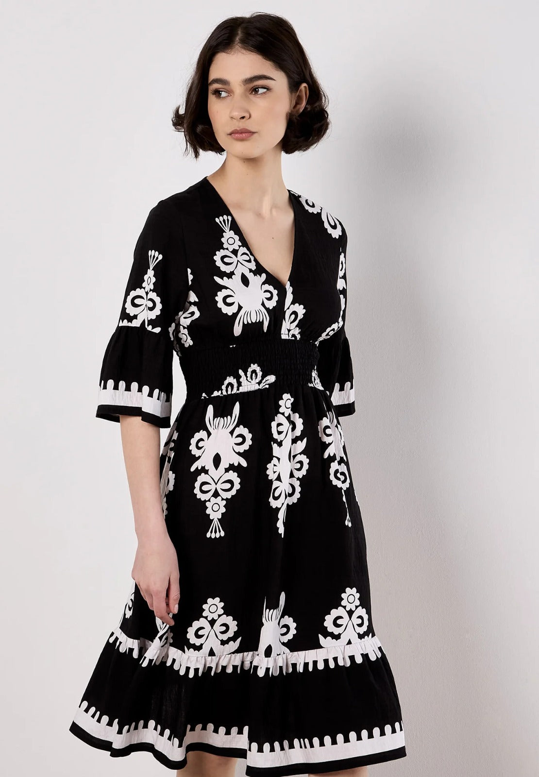Vestido Estampado Gráfico Campana