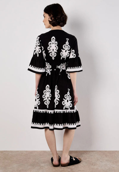Vestido Estampado Gráfico Campana